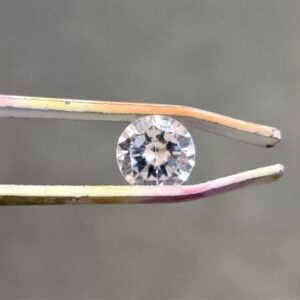 White AD | Weight 3.40 carat