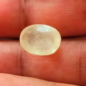 Certified Pukhraj Yellow Sapphire Stone With Certificate(सर्टिफाइड पुखराज स्टोन) | Weight- 9.64 Ratti