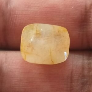 Certified Natural Topaz Stone With Certificate(सर्टिफाइड टोपाज़  स्टोन) | Weight- 20.25 Ratti