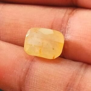 Certified Natural Topaz Stone With Certificate(सर्टिफाइड टोपाज़  स्टोन) | Weight- 14.0 Ratti