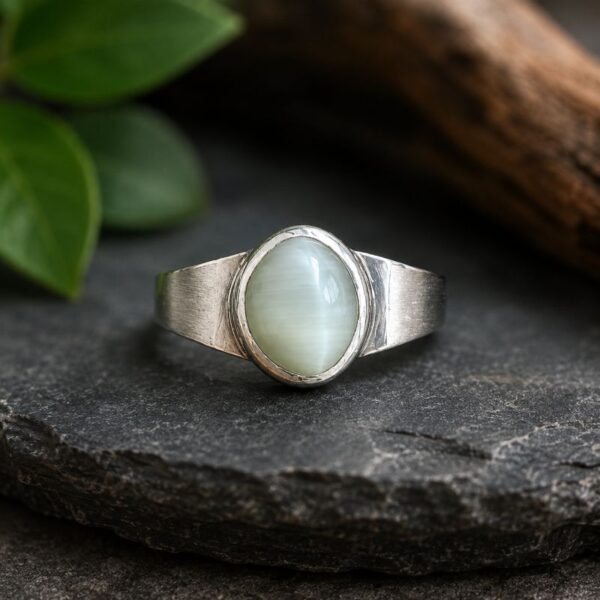 metal-ring-lahsuniya-cateye-jyotishshop